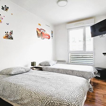 Appartement Confort Paris Montévrain Buitenkant foto
